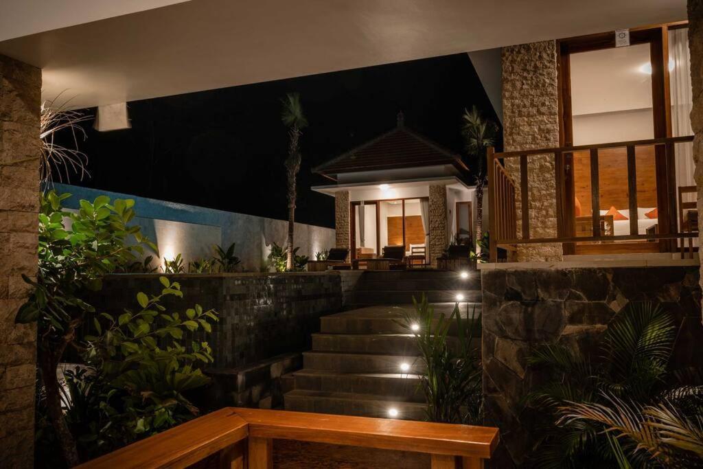 Nau Nusa Villa Batununggul المظهر الخارجي الصورة